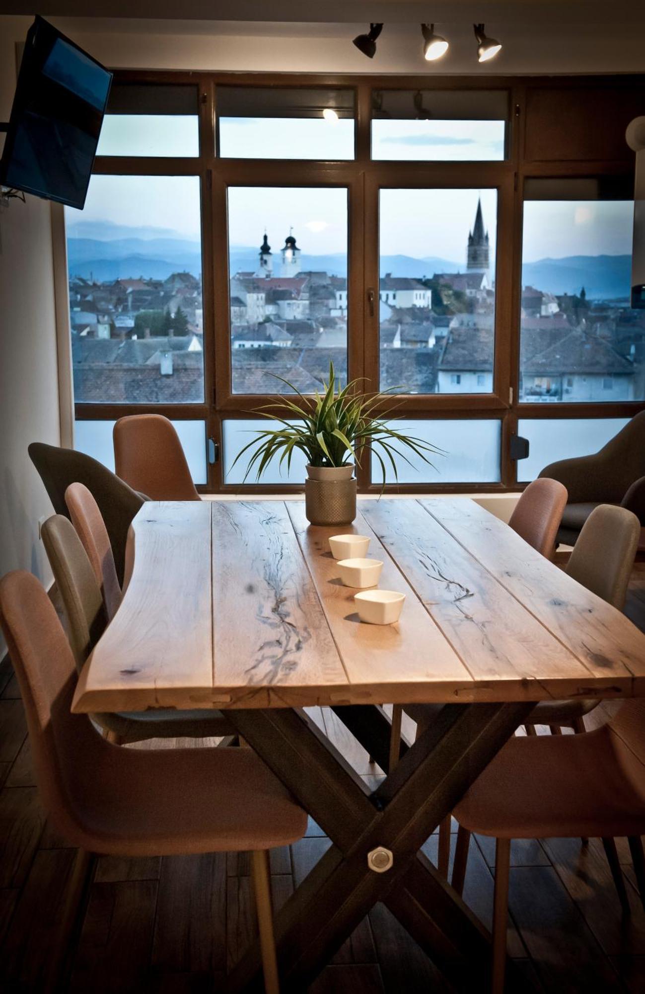 Sibiu Lotus Apartments Rum bild